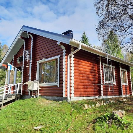 Lapin Villa Hiisi Joen Rannalla Ranua Exterior foto