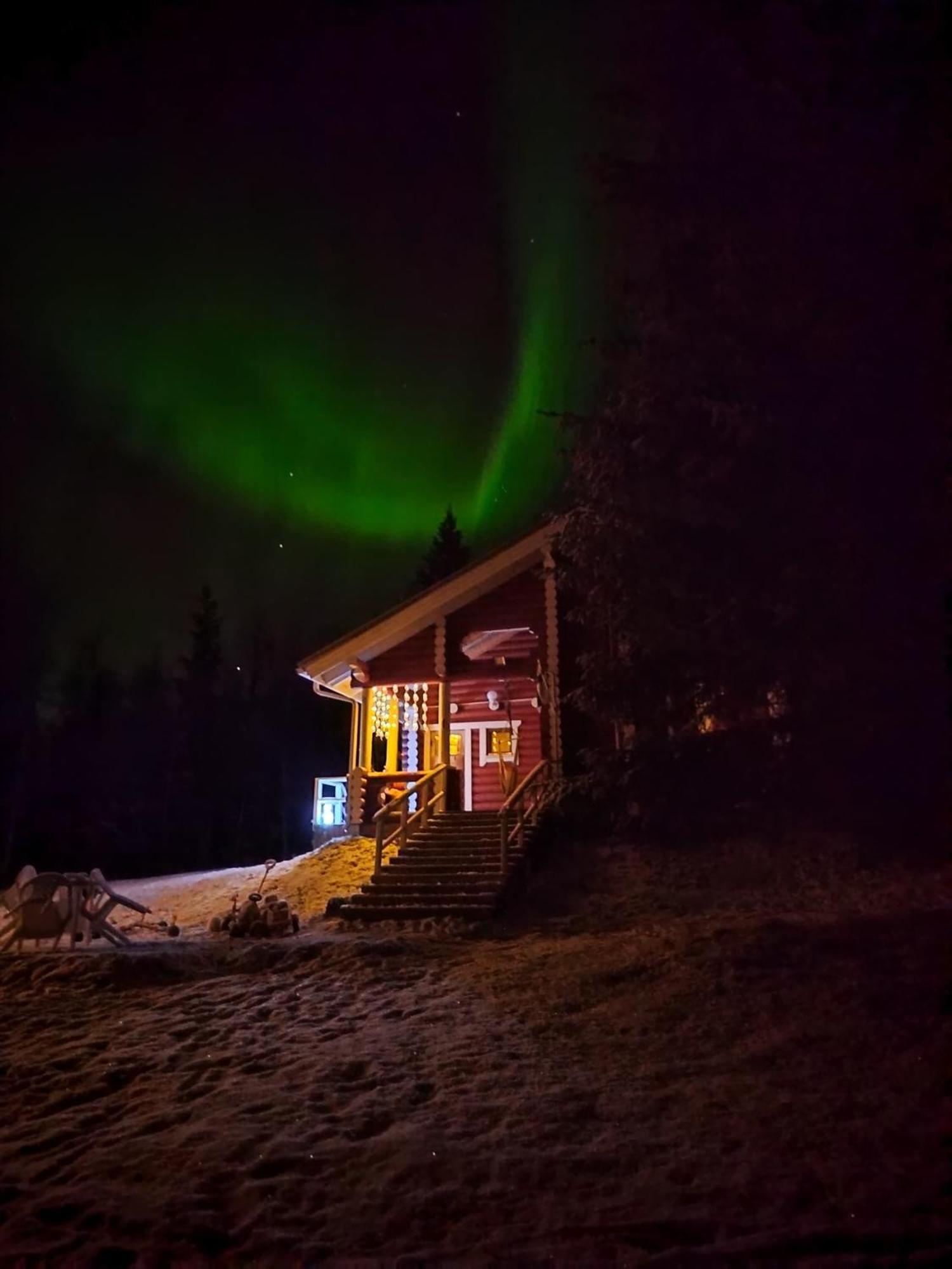 Lapin Villa Hiisi Joen Rannalla Ranua Exterior foto