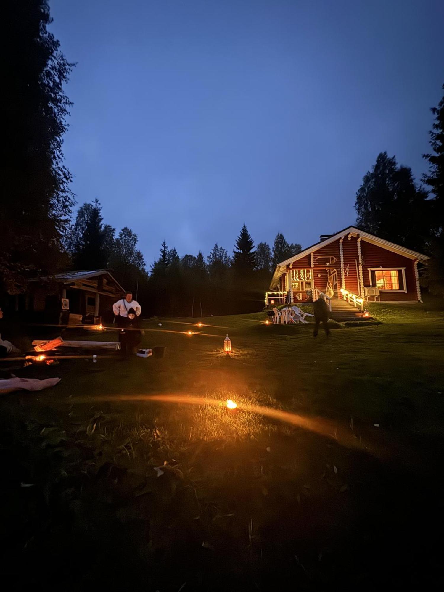 Lapin Villa Hiisi Joen Rannalla Ranua Exterior foto